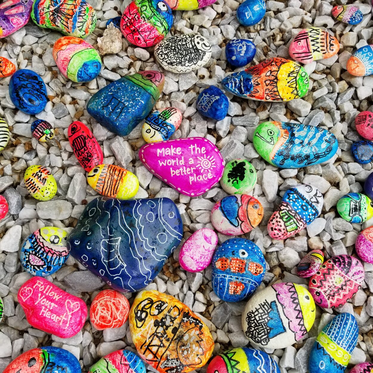 decorative pebbles